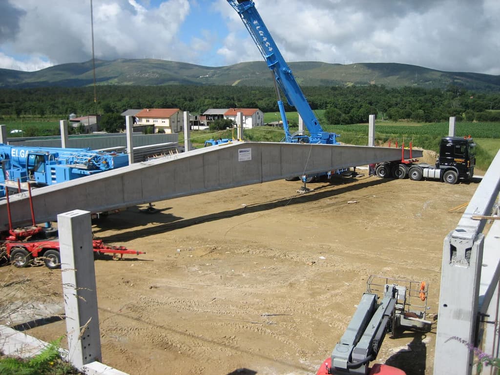 Servicio de camión grúa para transportes